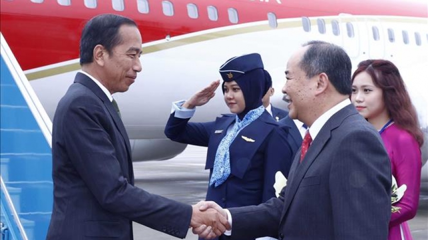 President Joko Widodo arrives in Hanoi for three-day Vietnam visit